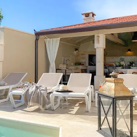 Holiday home Casa Erik