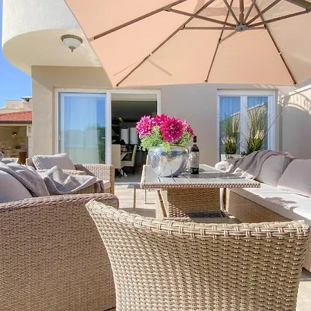 Holiday home Casa Erik